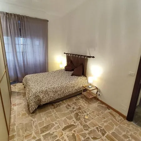 Bell'appartamento In Cit Turin, Interamente Ristrutturato 公寓