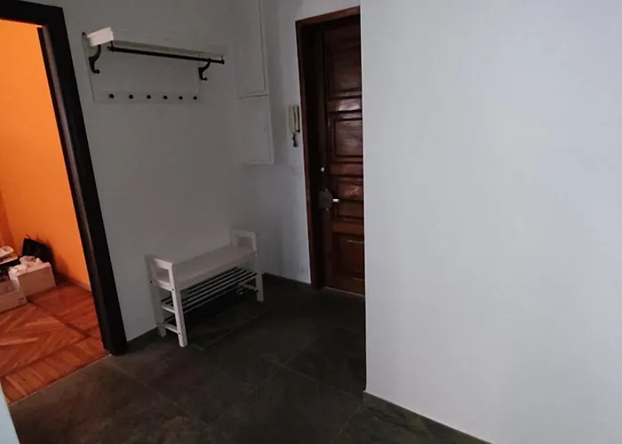 Bell'appartamento In Cit Turin, Interamente Ristrutturato